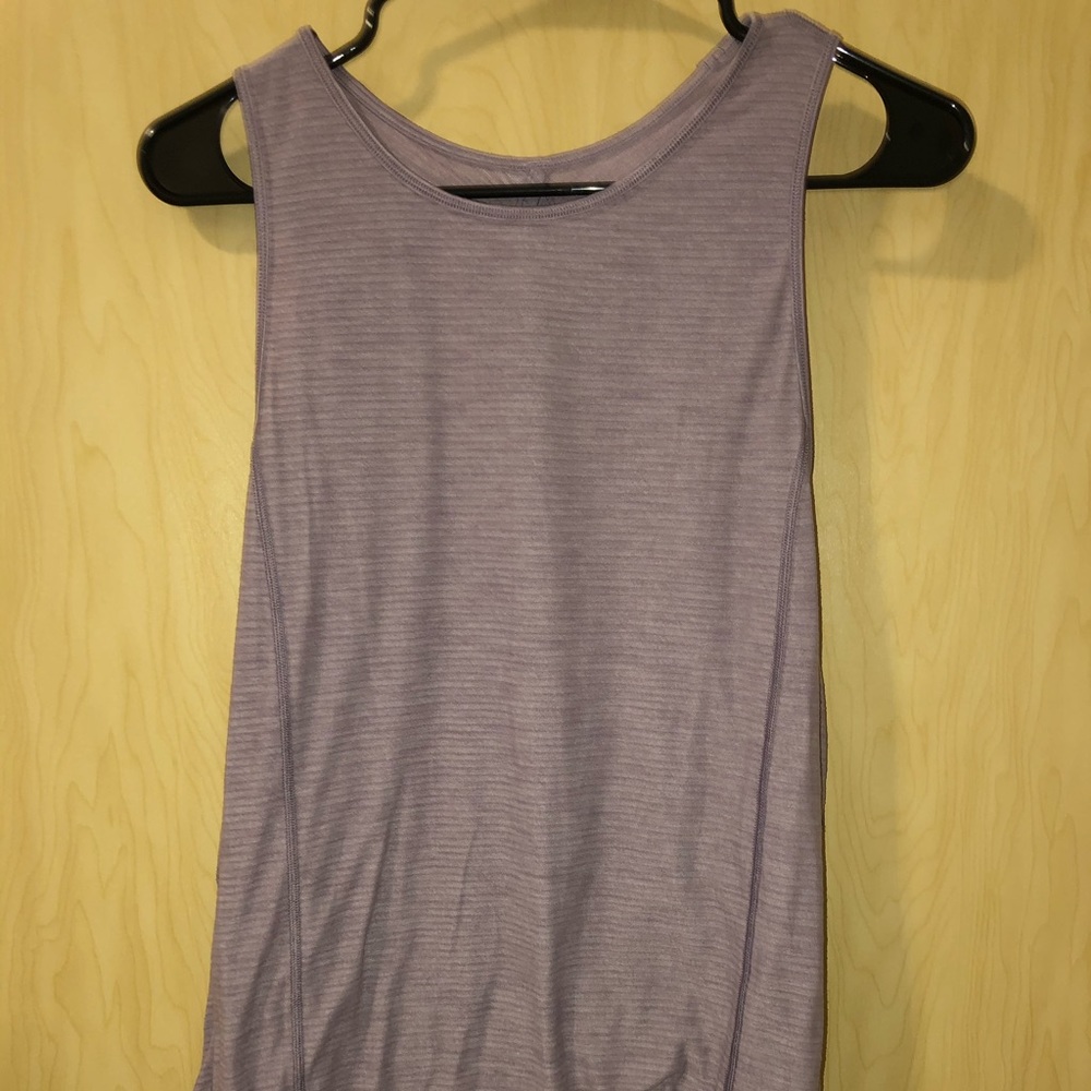 Lululemon Open back Tank Top